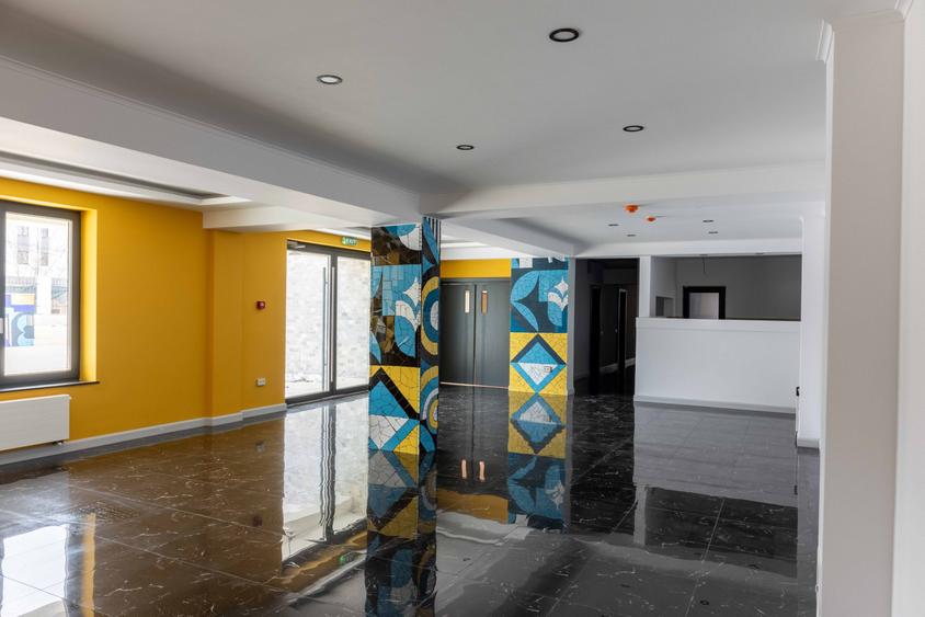 Mamaia Nord Hotel 4 **** Nou De Vanzare P+4+Restaurant Situat La 5 min De Plaja - 4