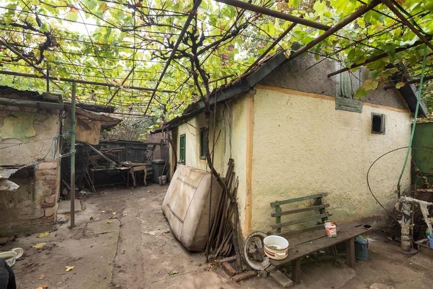 RECO . Casa batraneasca Episcopia bihorului - 10