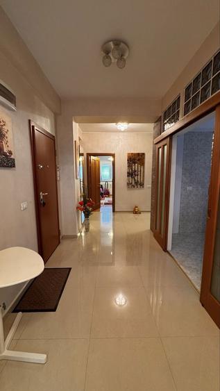 Vand ap. 3 camere mobilat - 8