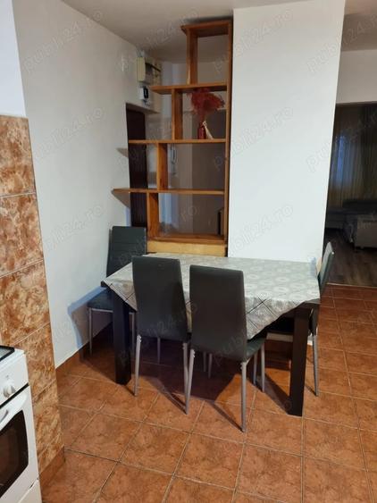 Apartament de vanzare - 9