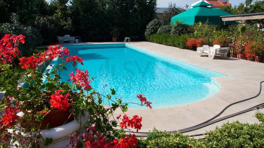 REV2000904 Vila spectaculoasa - zona Cernica - 5