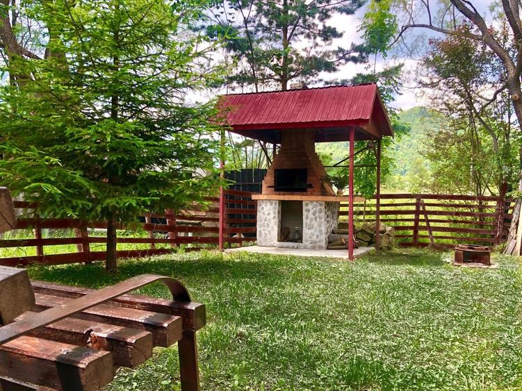 Pensiune 7 camere, Lepsa - 57