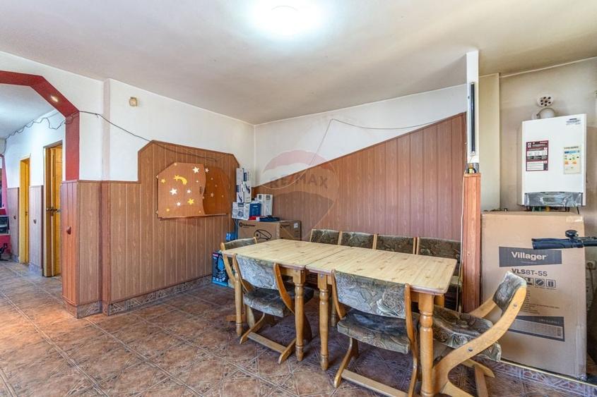 Proprietate mixta cu spatiu comercial si locuinta Strada Aurel Vlaicu - 26
