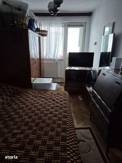 Vand apartament 3 camere Slobozia , Ialomita , central 3/4,2balcoane - 6