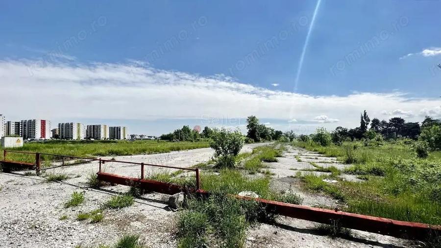 Teren intravilan - Zona Comerciala de interes - 15