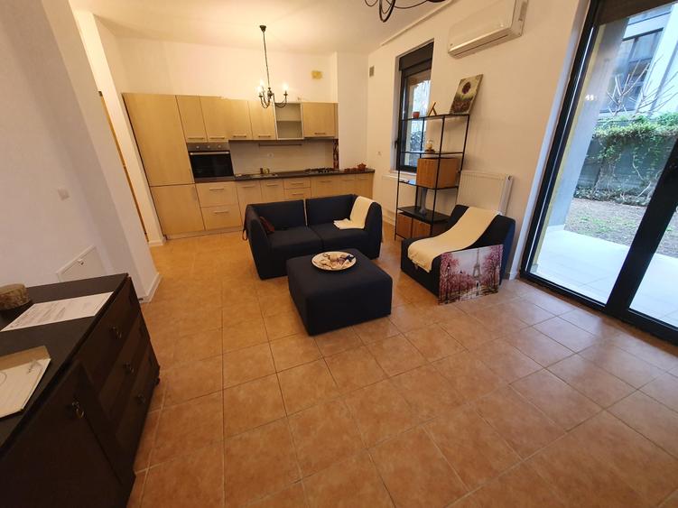 2 camere cu curte proprie, Dumbravita, Strada Barcelona! - 1