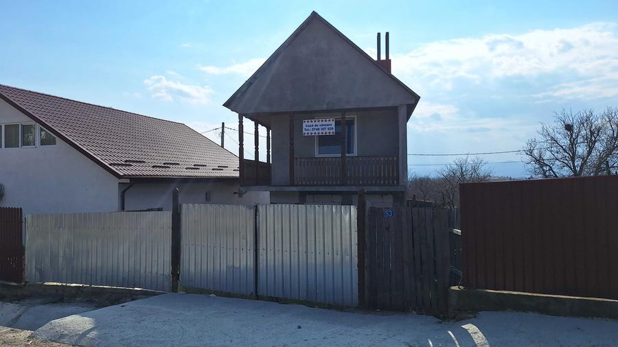 Casa de Vanzare, Costisa, Romania - 1