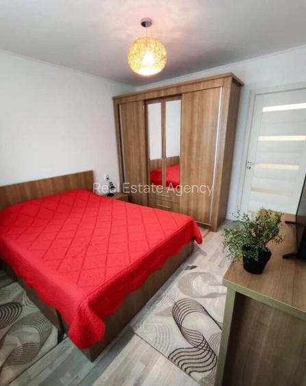 2 camere in zona Aradului