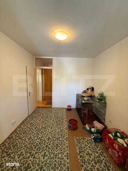 Apartament cu 3 camere, decomandat, etaj 2 din 4 - 10