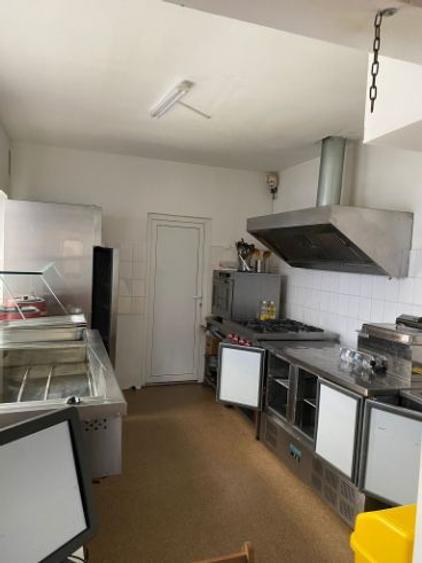  Spatiu Comercial - Amenajat Bistro & Cafenea - 100mp. Stefan cel Mare (Langa Ambasada Turciei) - 10