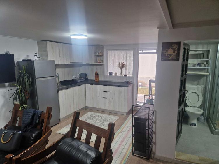 De inhiriat apartament cu 3 camere si garsoniera spatioasa AZUGA - 3