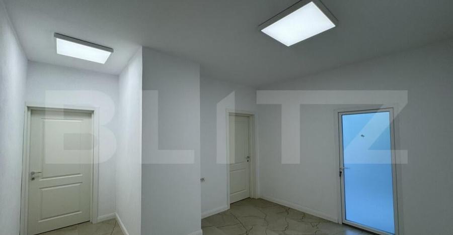 Spa?iu birou proaspat renovat de 38 mp, zona Ultracentral - 3