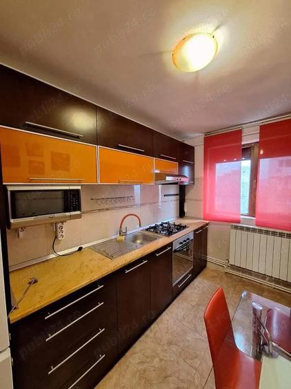 Vanzare apartament 2 camere Micro 21 - 1