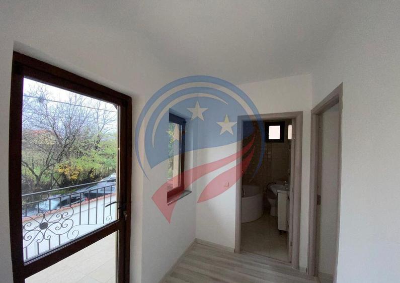 CASA FINALIZATA SI MOBILATA ZONA LAPUS - 5