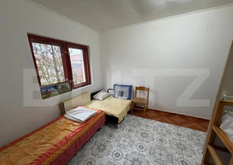 De inchiriat apartament cu 3 camere, la parter, cu terasa si - 3