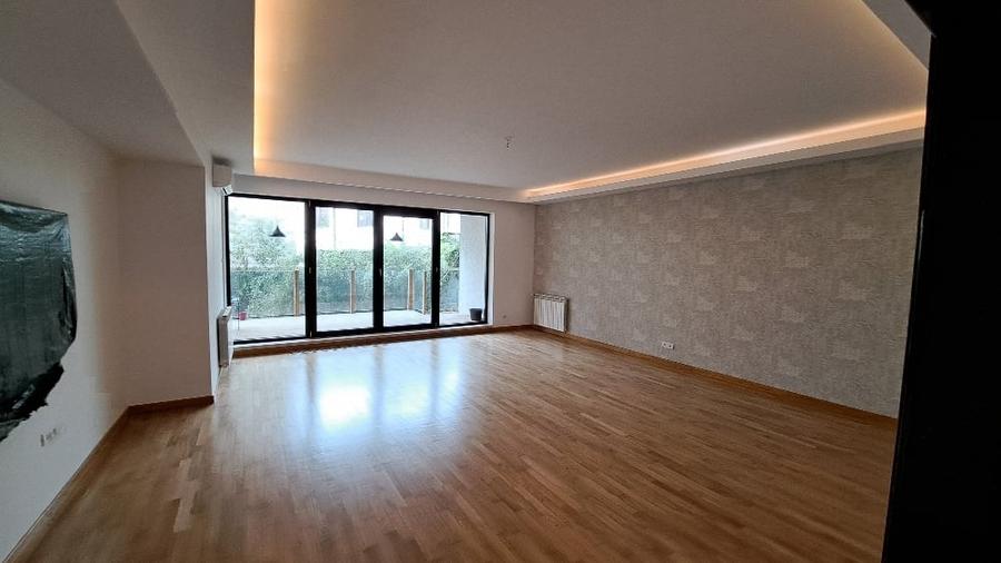 Kiseleff (adiacent), 4 camere de inchiriat,  156 mp, p/5, terasa, curte 150 mp, - 1