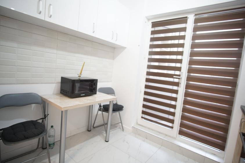 Apartament cu 2 camere nedecomandat în Apărătorii Patriei
