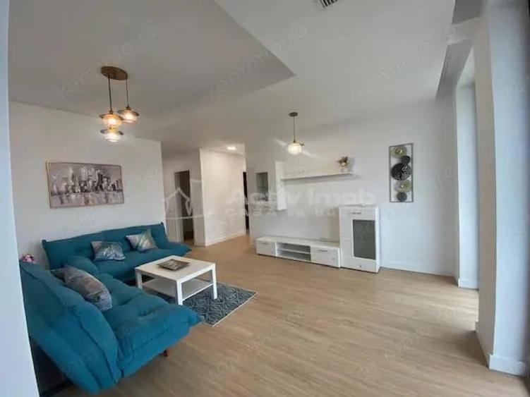 Apartament cu 3 camere decomandat în Dămăroaia
