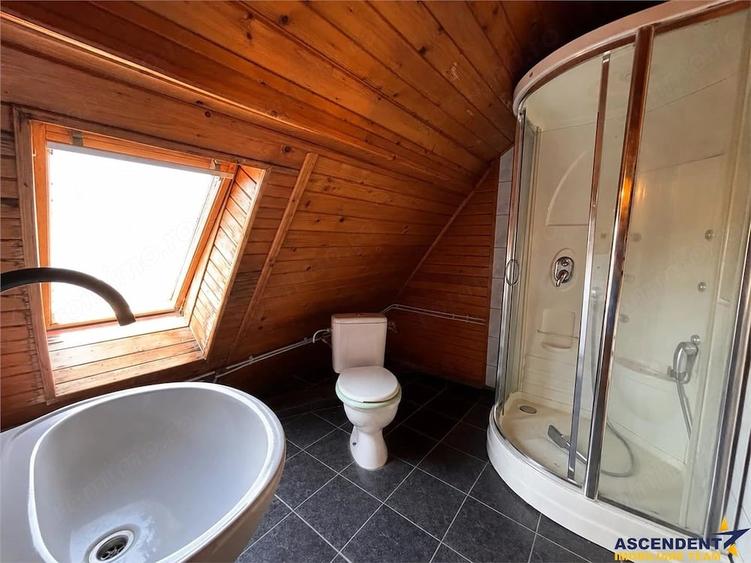 Casa familiala,790mp teren,5+dormitoare, livada,2 garaje,panouri 8 kW, Tarnaveni - 10