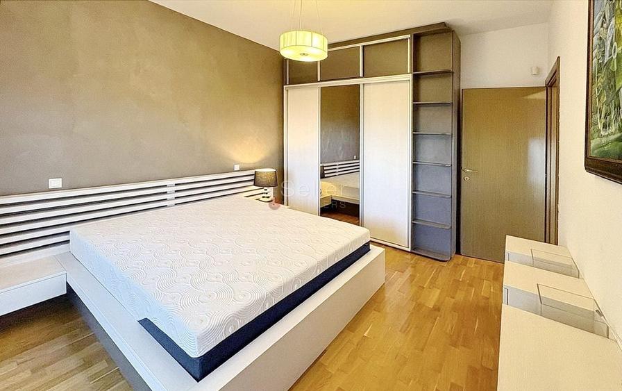 Apartament cu 2 camere semidecomandat, mobilat în Drumul Poienii