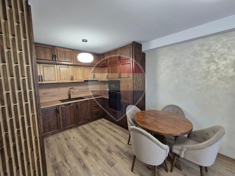 Apartament de închiriat | Cetate, Alba Iulia | 400 EUR - 3