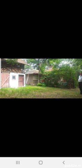 Casă cu 6 camere cu Teren 4000 Mp în Petrești