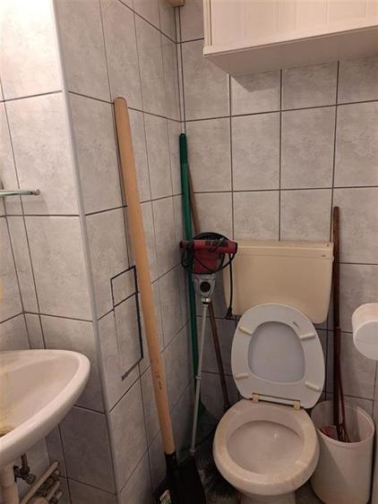 Apartament cu 2 camere decomandat în Vitan