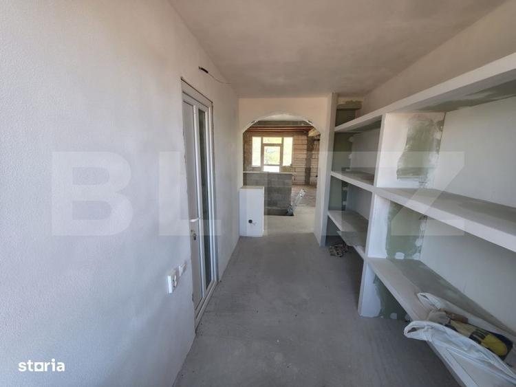 Casă cu 3 camere cu Teren 843 Mp în Scoarța