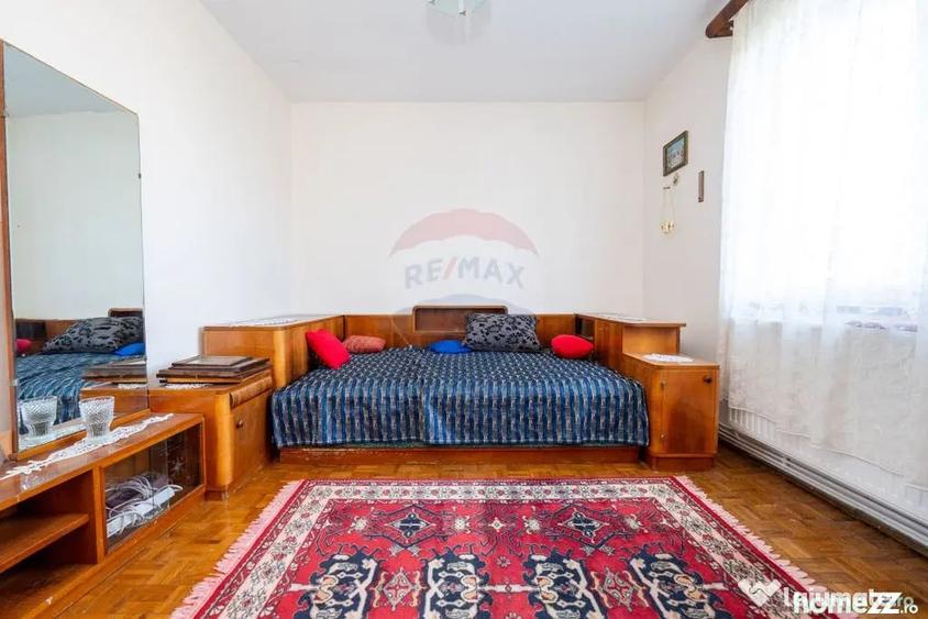 Apartament cu 2 camere semidecomandat în Calea București