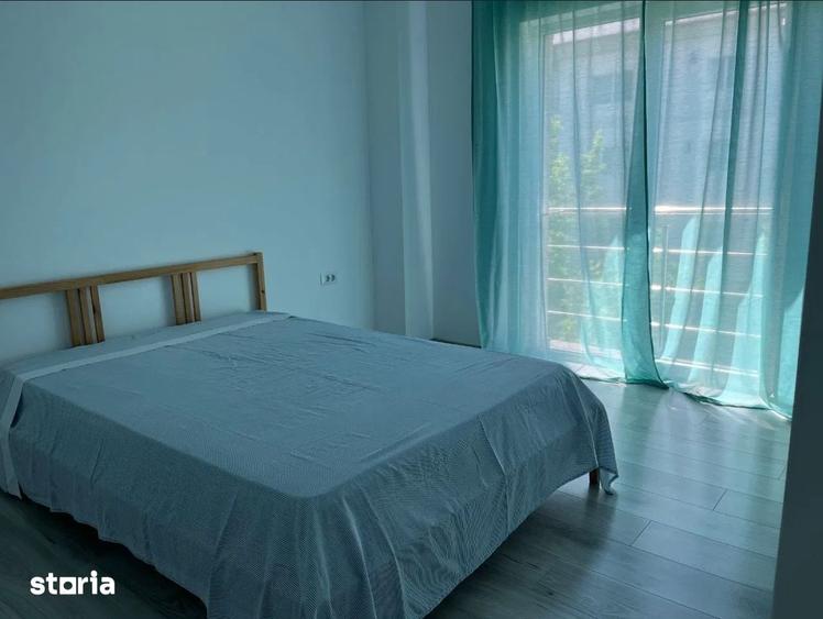 Apartament cu 3 camere decomandat în Exterior Vest