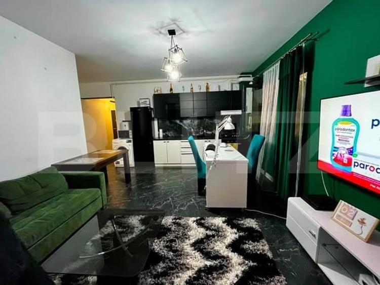 Apartament cu 2 camere decomandat, mobilat în Est