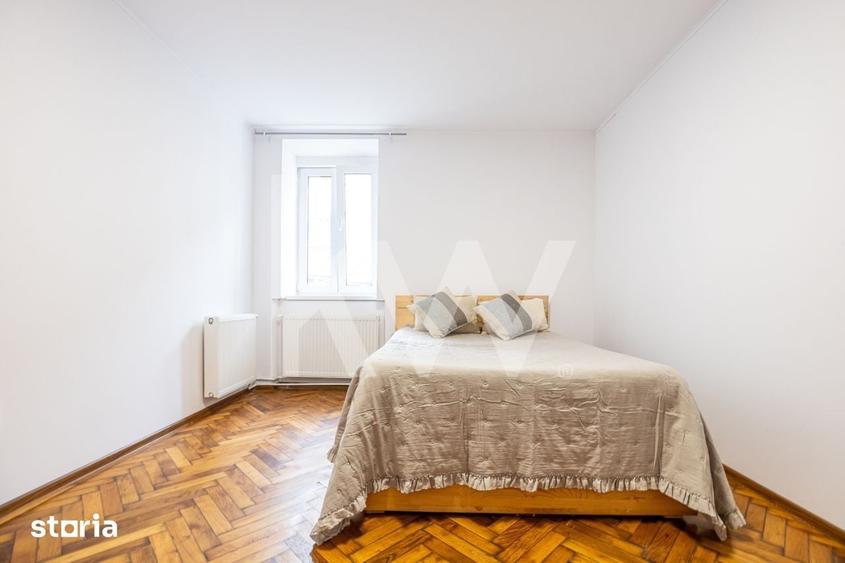 Apartament cu 3 camere decomandat în Schei