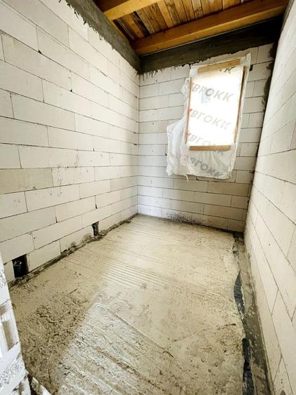 Casă individuală cu 3 camere cu Canalizare în Cordău