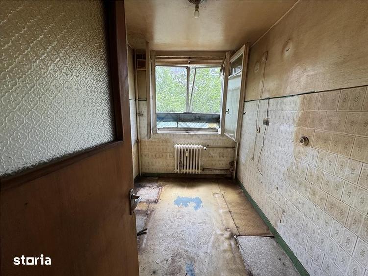 Apartament cu 3 camere în Militari