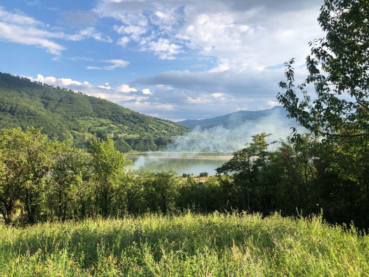 Teren de 2500 mp, în Pângărați
