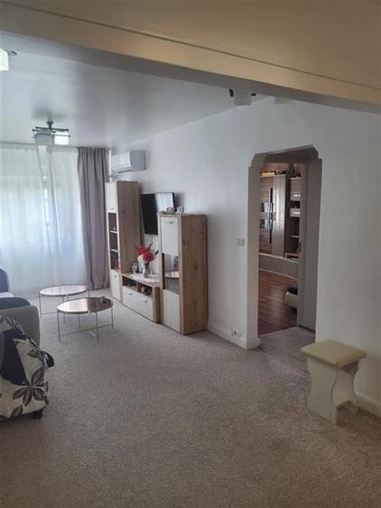 Apartament 3 camere decomandat zona Nord - 2