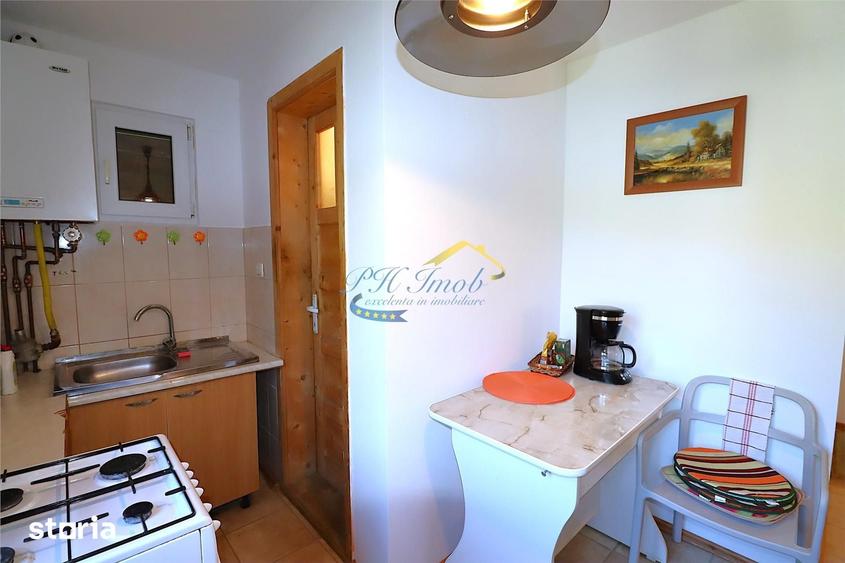 Casă cu 4 camere cu Teren 429 Mp în Central