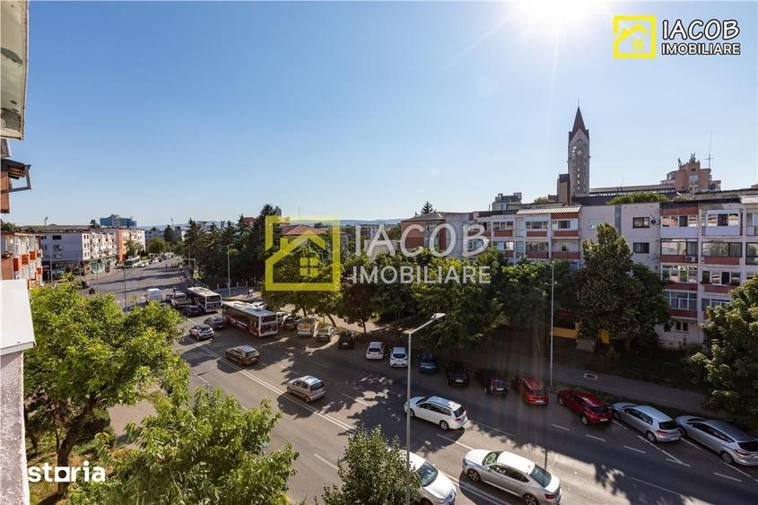 Apartament cu 3 camere decomandat în Bistrița Lac