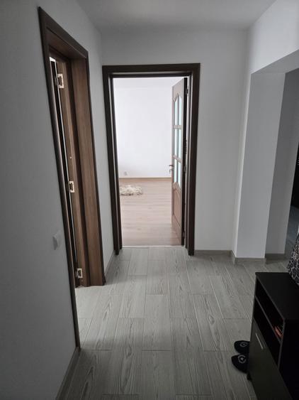 Vand apartament 3 camere - 2