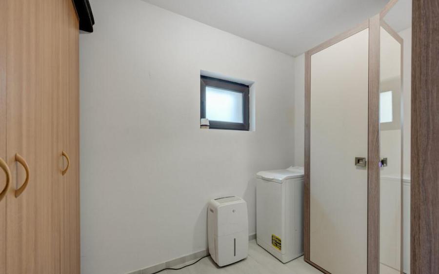 TANTAVA - GRADINARI, CASA 70 MP, LOT - 1557 MP! - 7