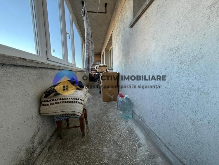 Garsoniera spatioasa de vanzare – 67,76 mp – Zona 1 Mai - 9