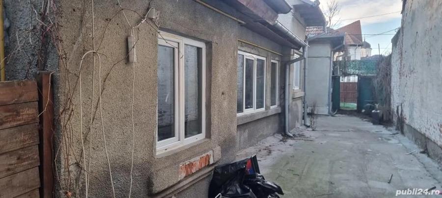 Vand casa situata in Pitesti, zona centrala - 11