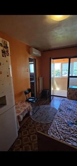 Capitol- garsoniera cf 1 - 2