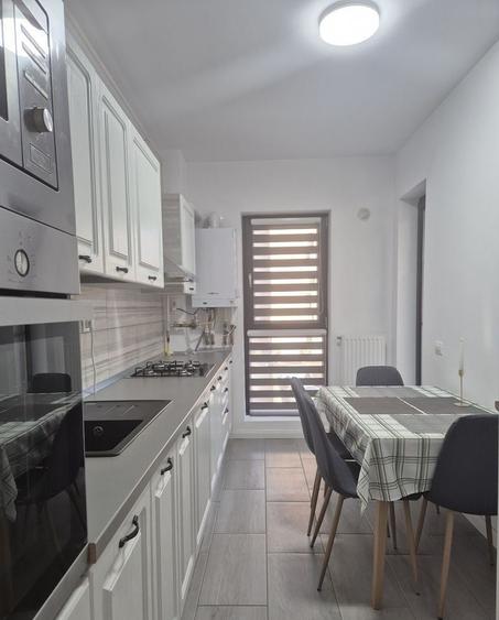 Plaza Faza 1 Metrou Lujerului Masină de Spalat Vase Parcare Optional - 1