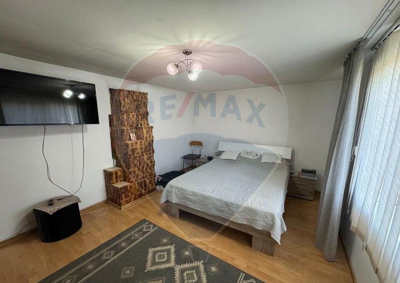 Casa / Vila cu 7 camere de vanzare in zona Central - 12