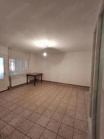 Apartament 3 camere decomandat model mare parter inalt Timocului centrala proprie - 10