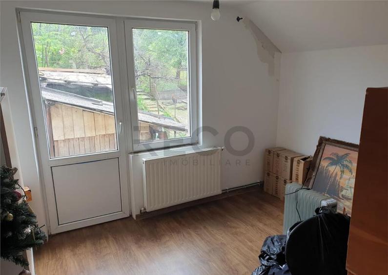 RECO Casa de cu etaj, Zona Dealuri, Oradea - 5