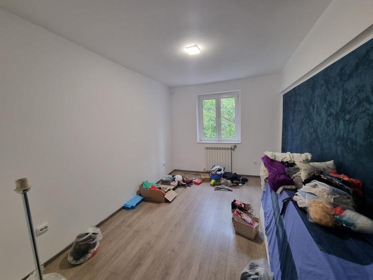 Aviatori-bloc tip vila- 2 camere- renovat recent- boxa pe acte si pod - 3