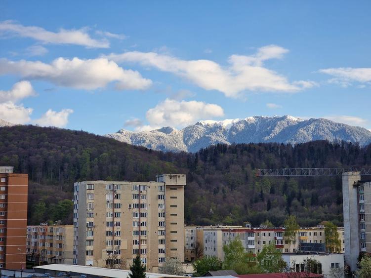 De inchirat Studio Cartierul Noua Kron towers - 2