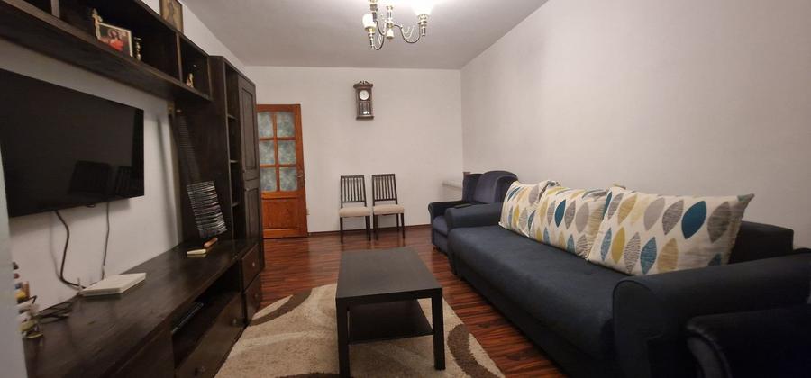 Zona Dacia, 3 camere decomandate, suprafata 72mp - 2